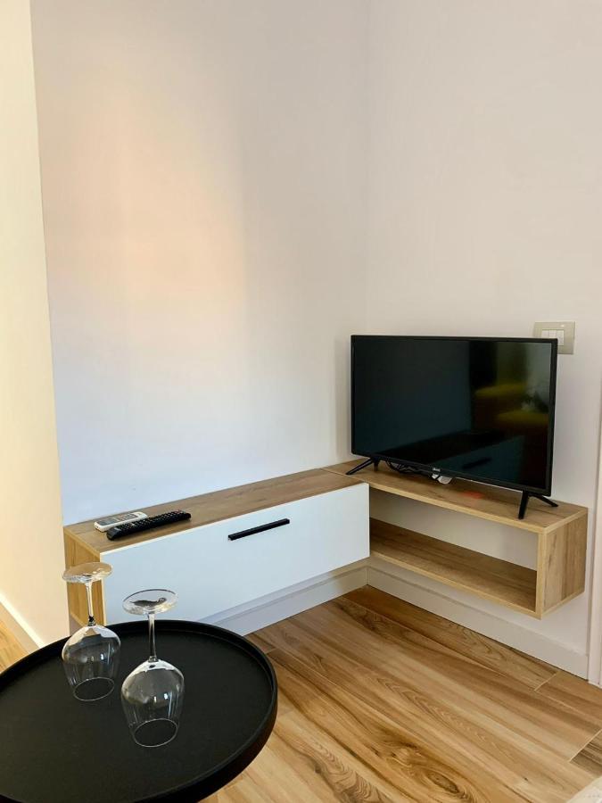 Digital Nomad Central Ap Тирана Экстерьер фото